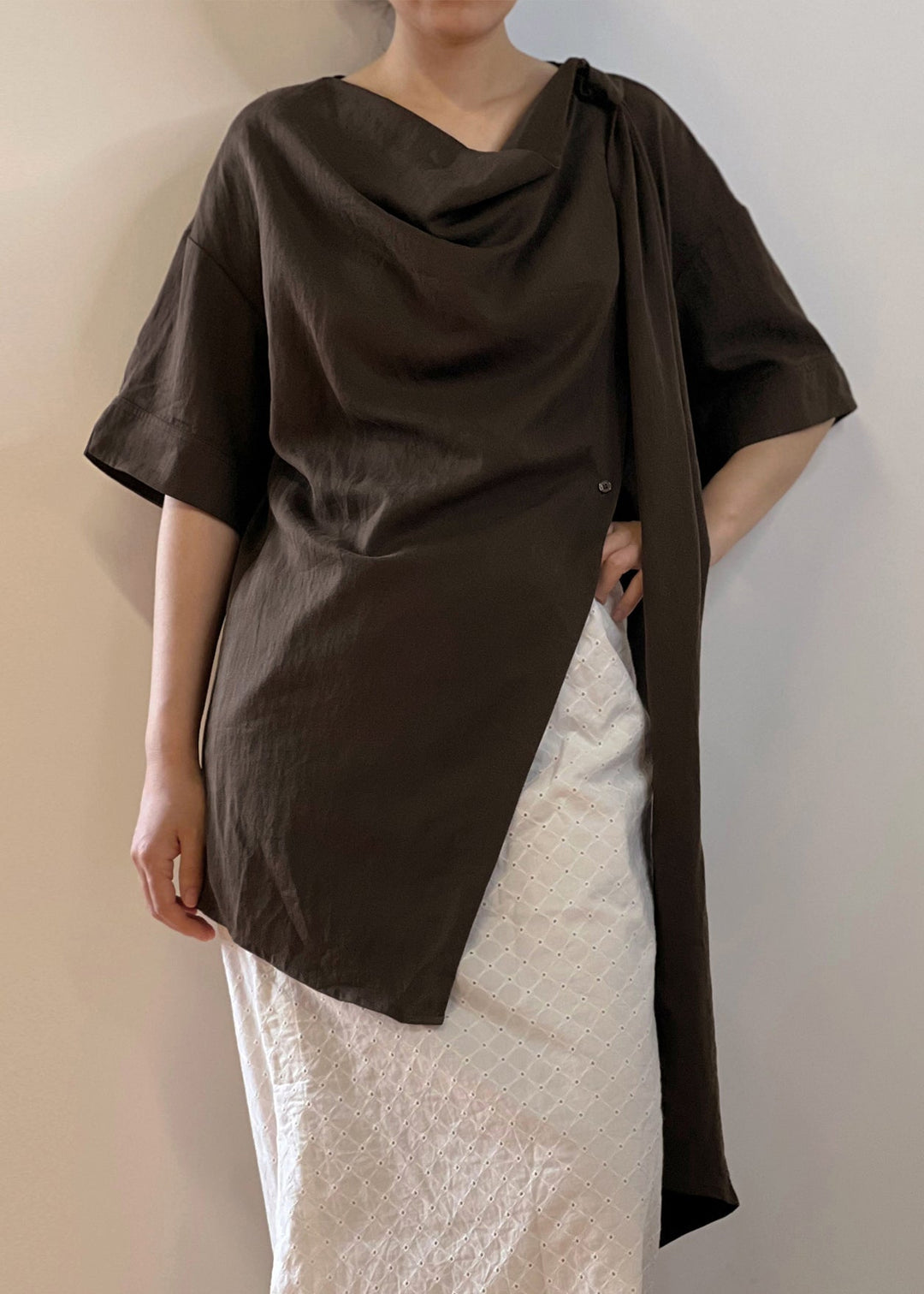 2025 New White Asymmetrical Design Cotton Shirts Summer