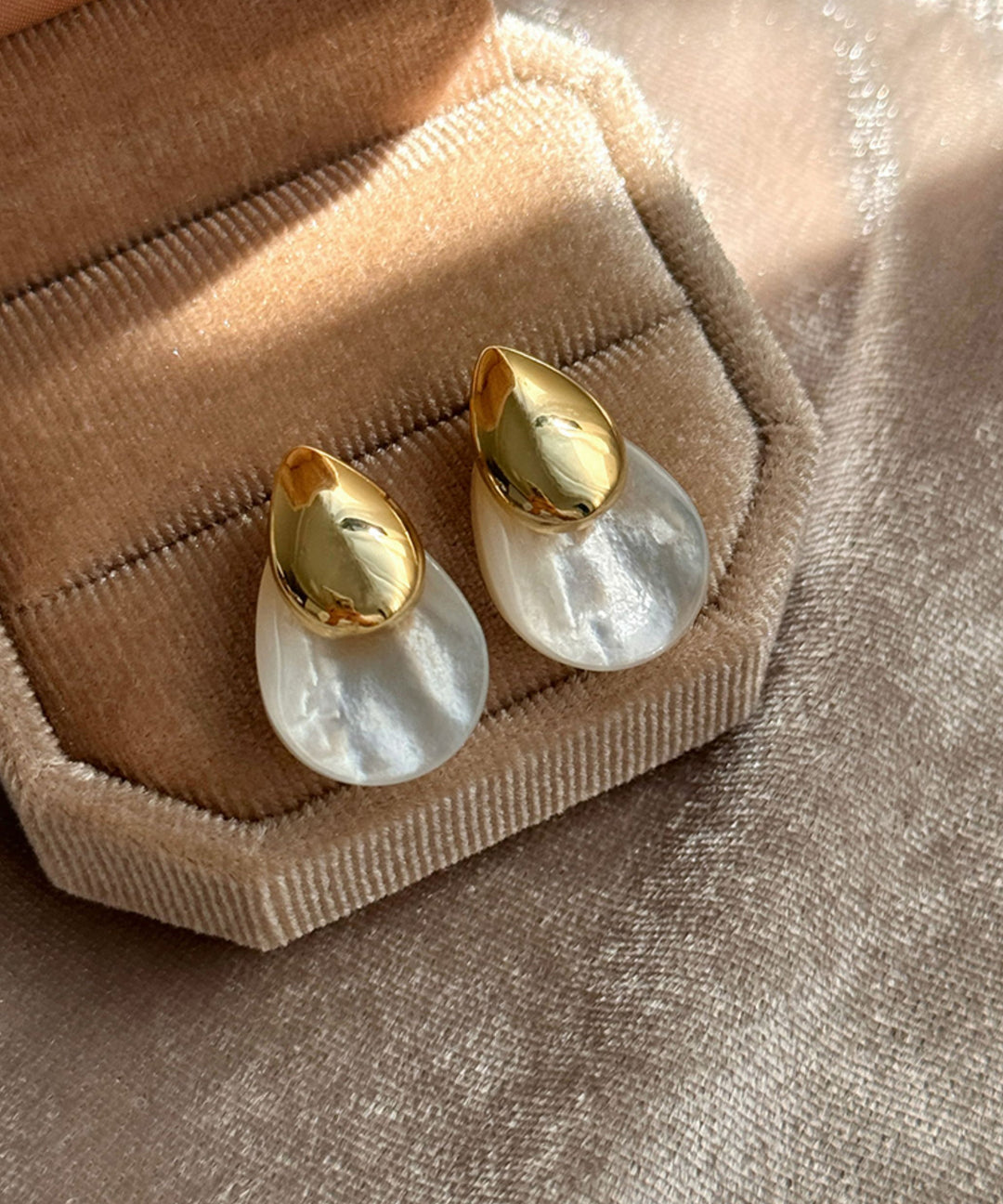 Art Gold Sterling Silver Alloy Shell Water Droplet Stud Earrings