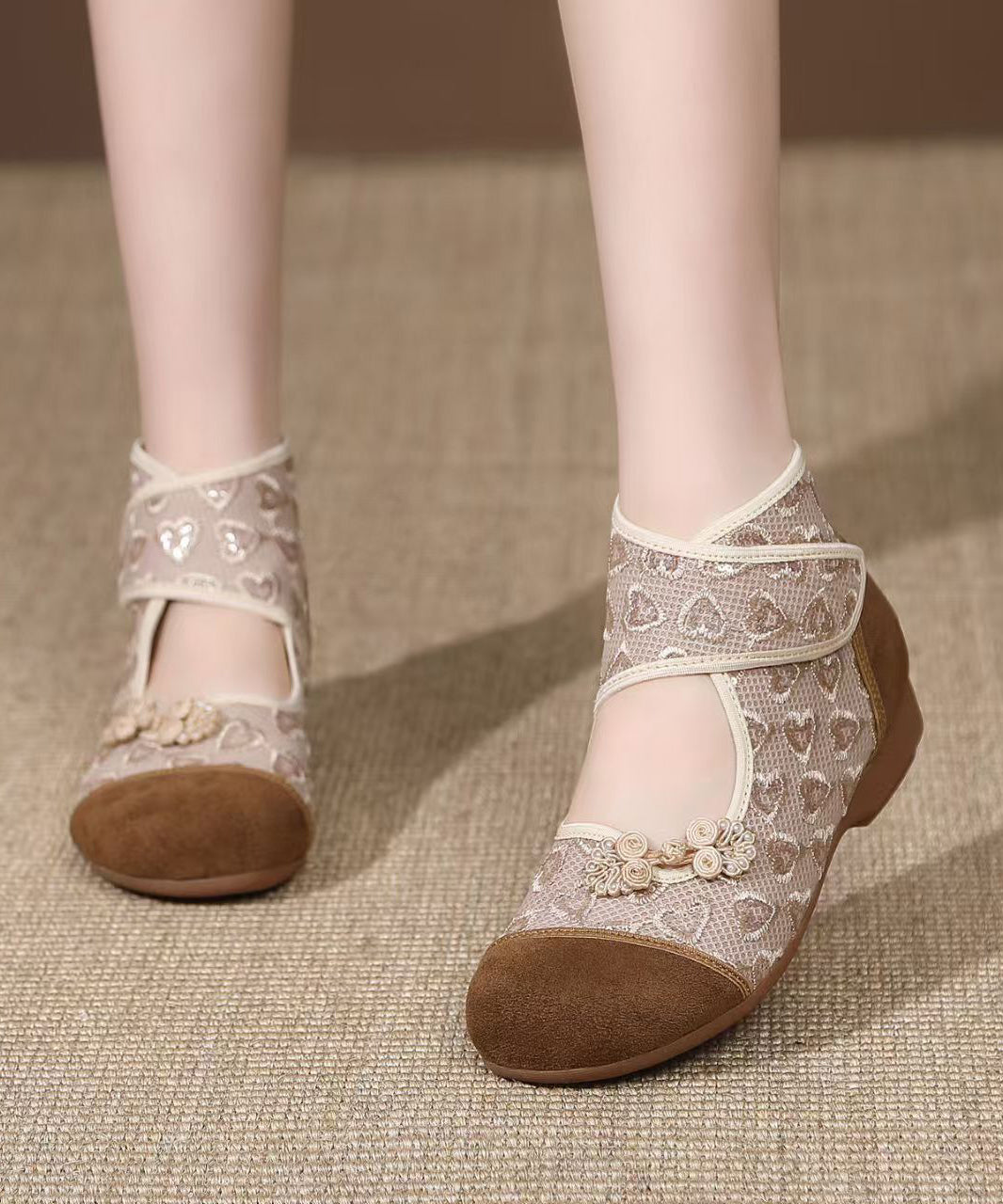Beige Breathable Mesh Embroidered Buckle Strap Splicing Flat Shoes