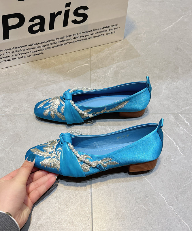 Blue Women Splicing Satin Embroidered Flat Feet Shoes