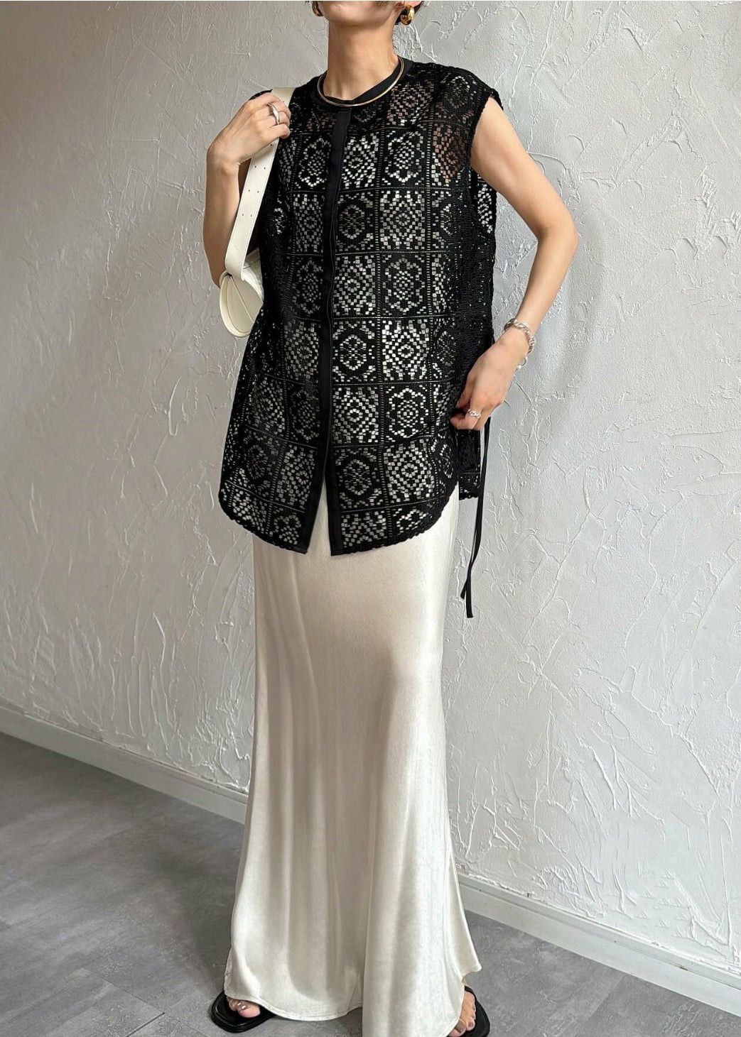 Bohemian Black Oversized Hollow Out Lace Tops Sleeveless