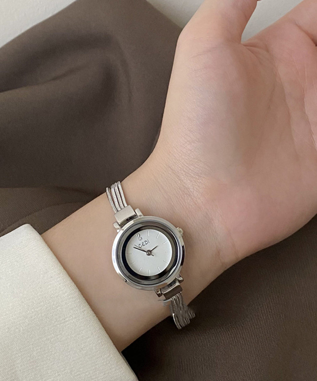 Boutique Silk Alloy Quartz Movement Tempered Glass Tassel Watches