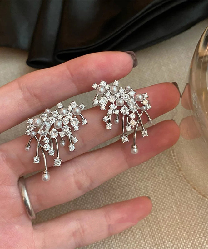 Boutique Silk Sterling Silver Zircon Snowflake Stud Earrings