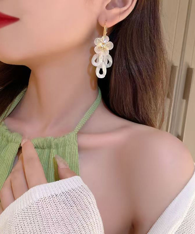Casual White Acrylic Alloy Zircon Resin Floral Drop Earrings