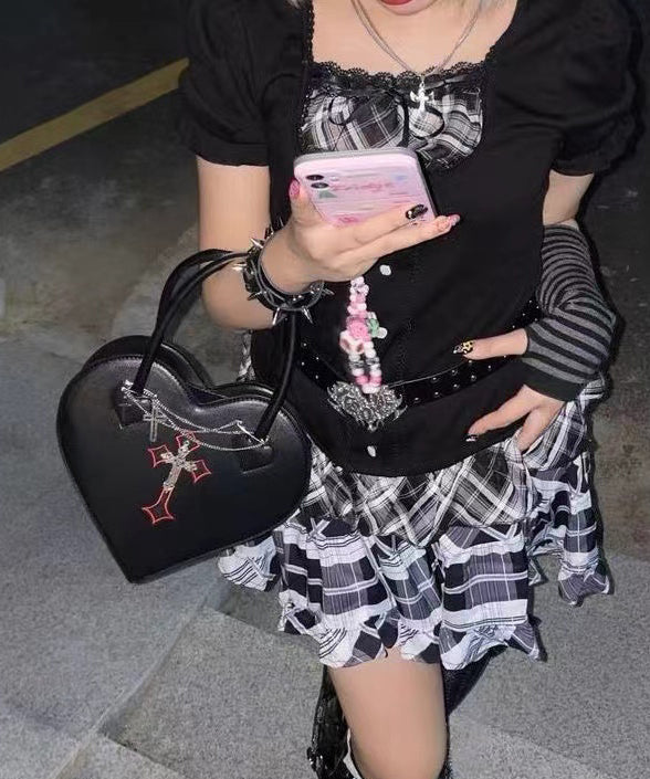 Chic Black Love Shape Chain Linked Faux Leather Tote Handbag