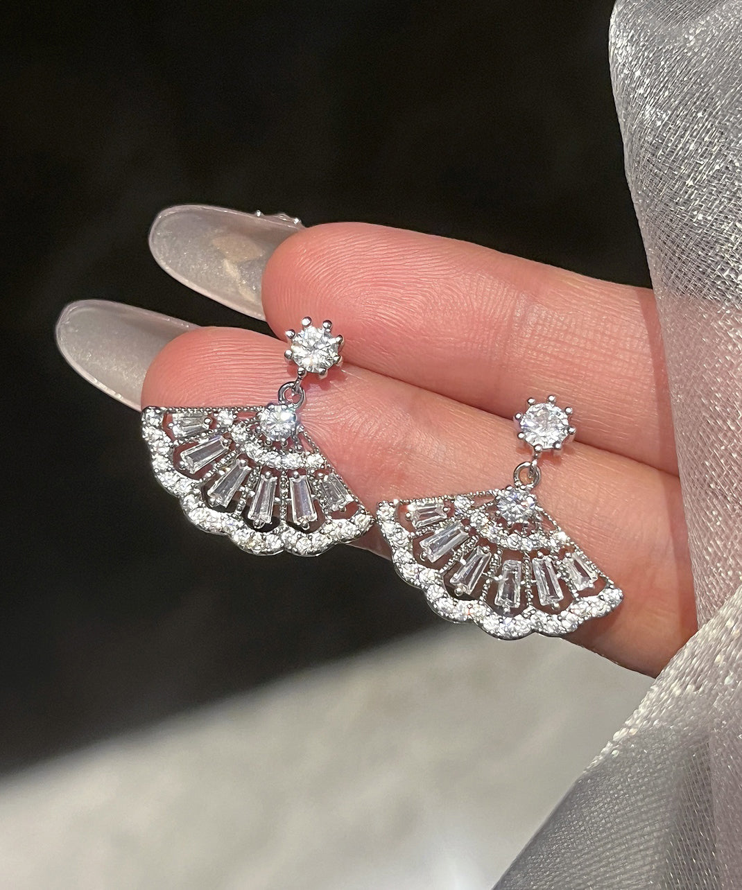 Chinese Style White Copper Zircon Fan-Shaped Tassel Drop Earrings