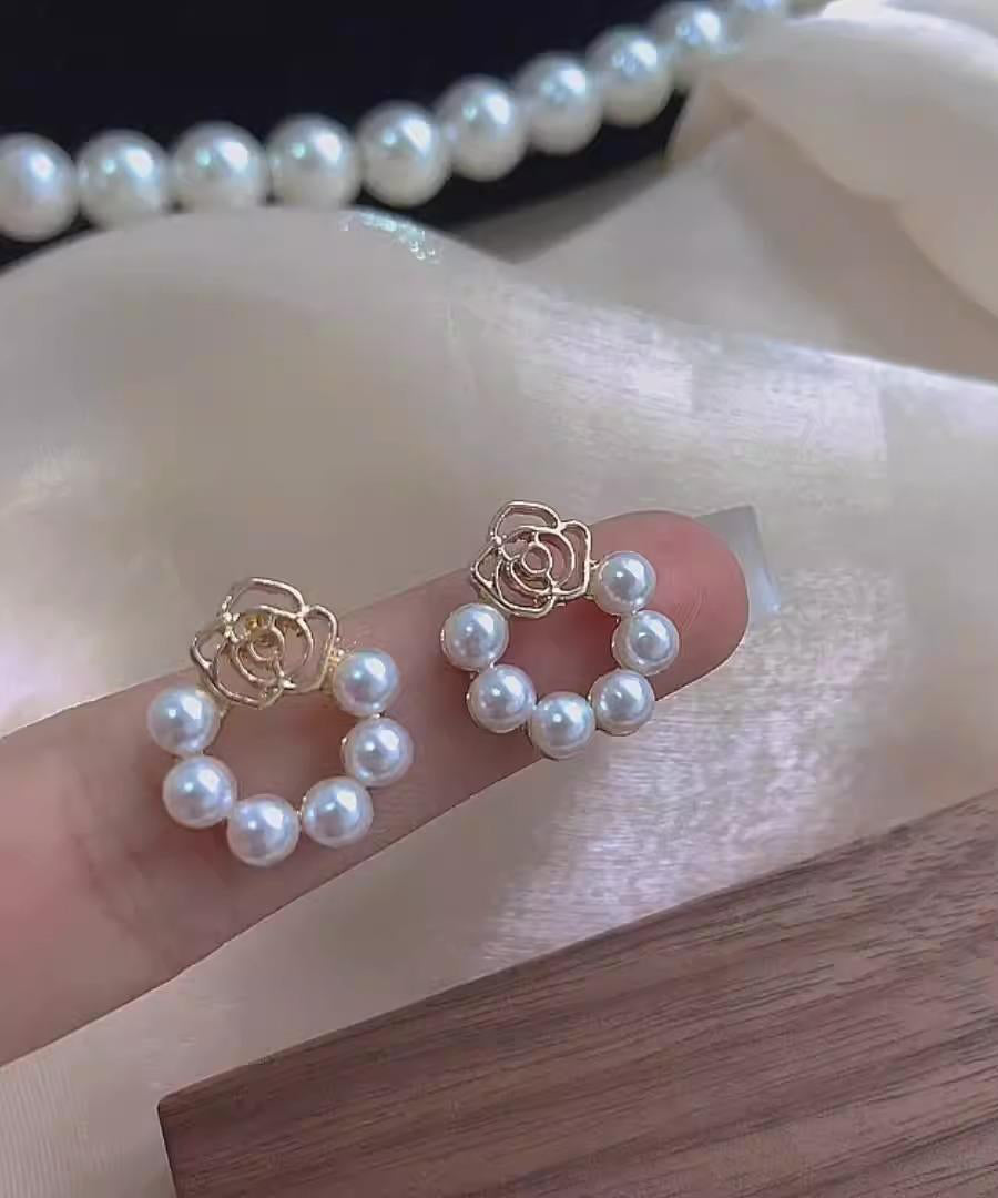 Classy White Copper Overgild Pearl Hollow Out Floral Hoop Earrings