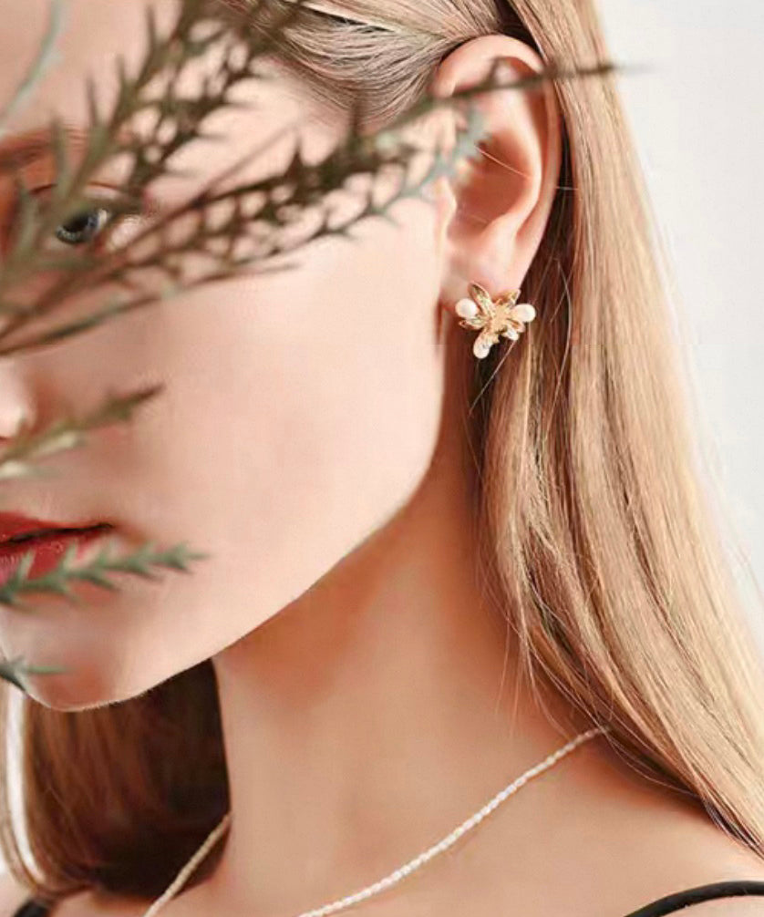 Cute Green Sterling Silver Copper Pearl Enamel Floral Stud Earrings