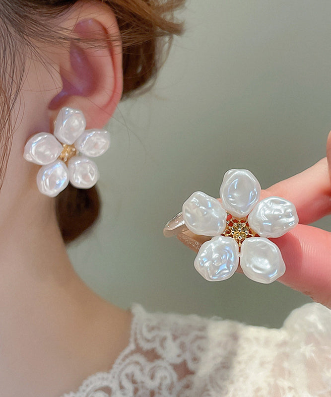 Elegant White Alloy Floral Wrinkled Pearl Stud Earrings