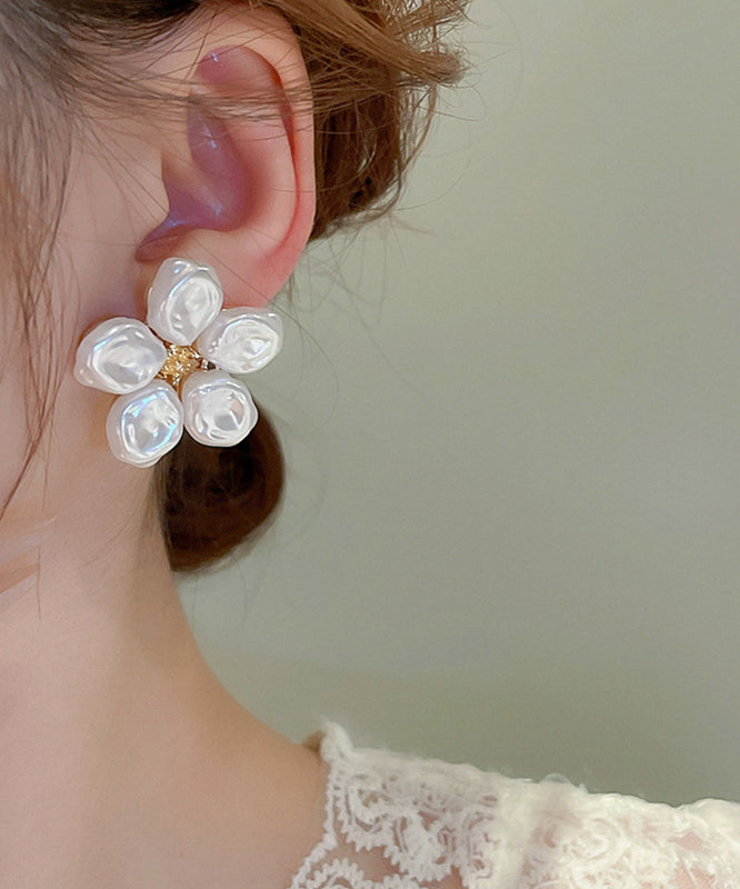 Elegant White Alloy Floral Wrinkled Pearl Stud Earrings