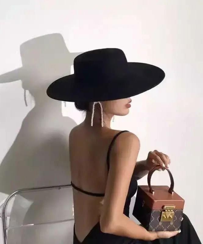 French Black Woolen Large Brim Versatile Jazz Hat