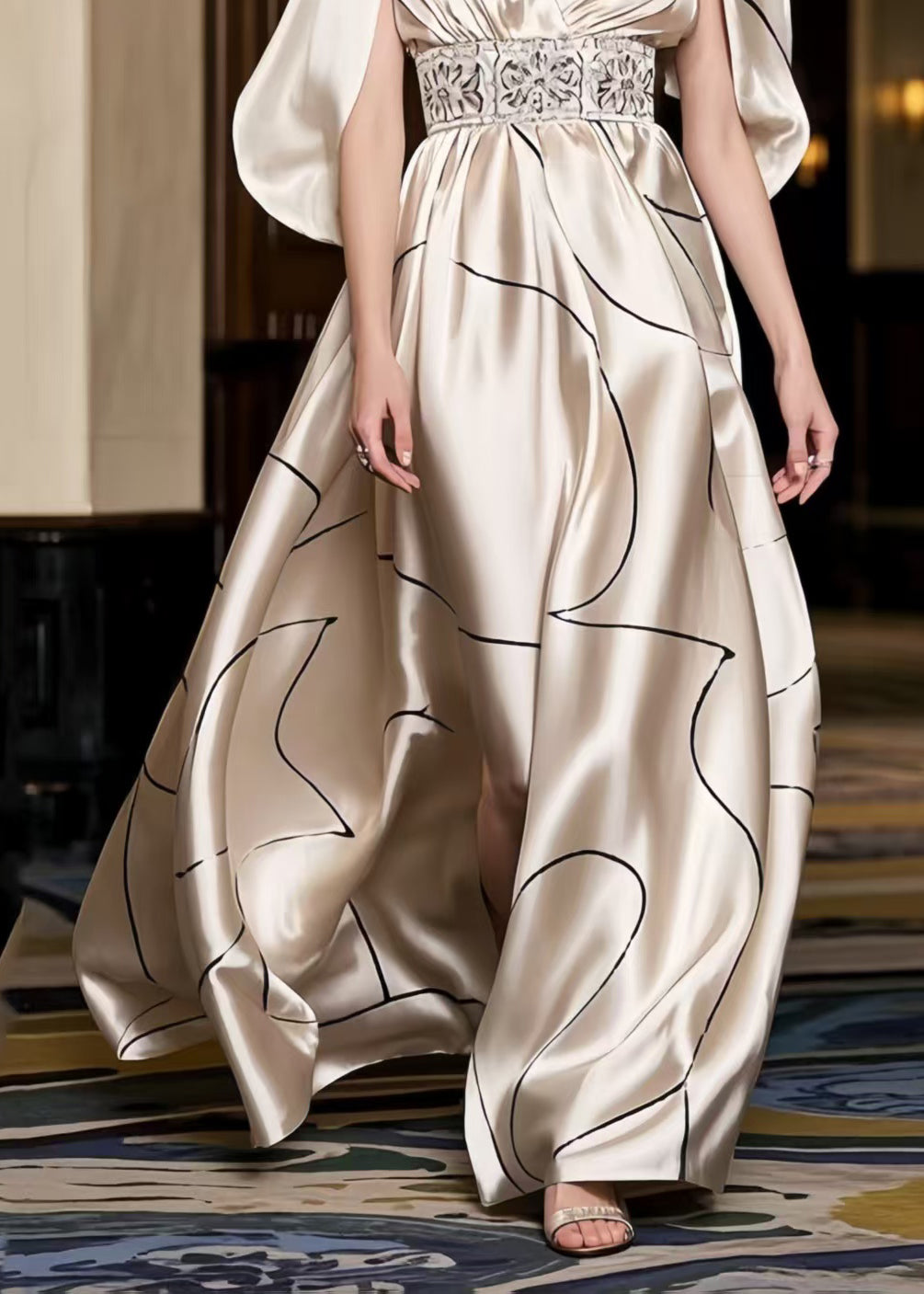 French Champagne Print Exra Large Hem Party Dress Cloak Sleeves