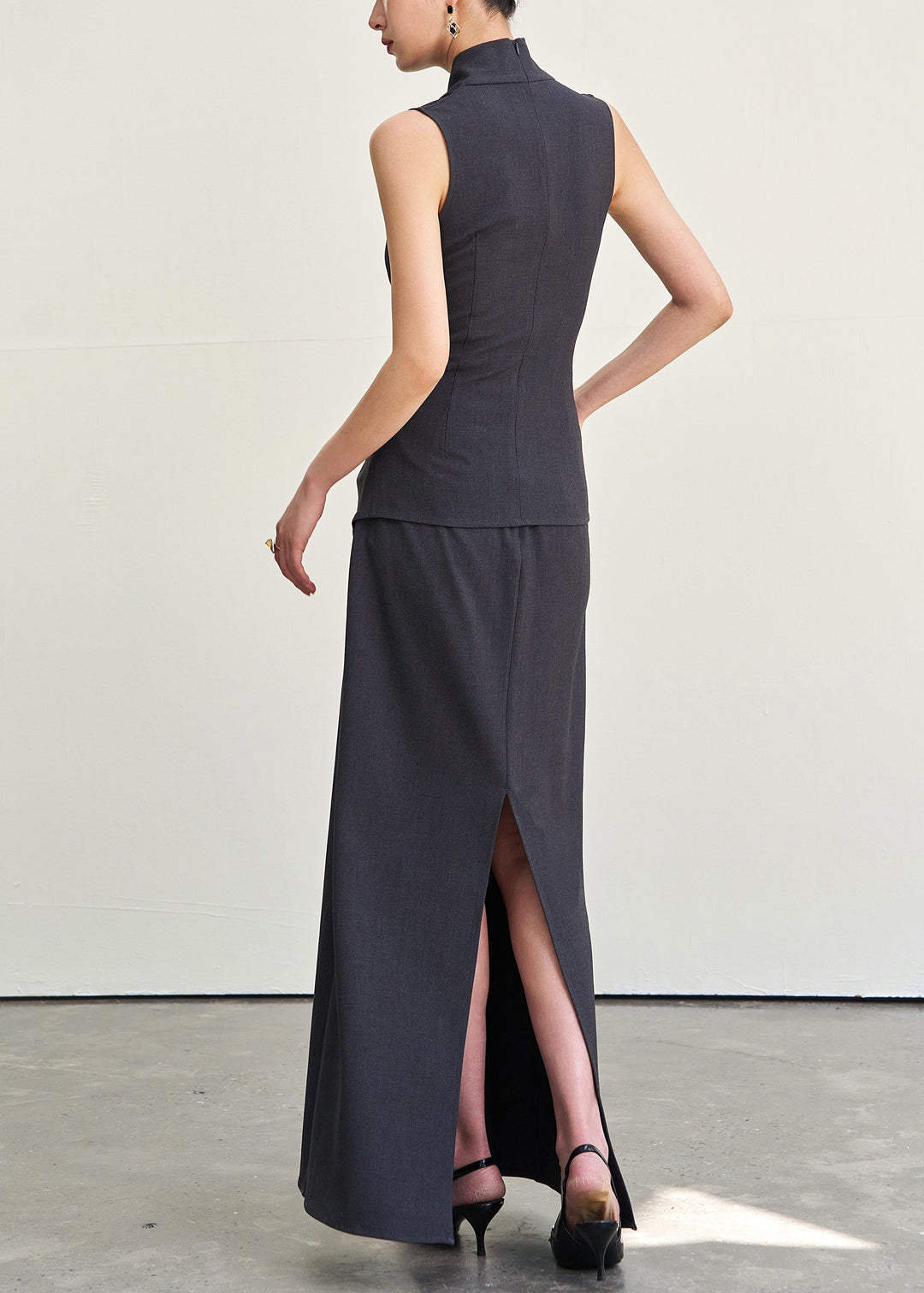 Italian Dark Gray V Neck Wrinkled Tank And Skirts Cotton Two Pieces Set Sleeveless