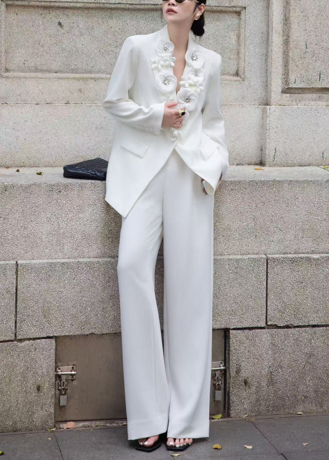 Italian White Floral Decorated Suit Coat And Pants Two Pieces Set Fall