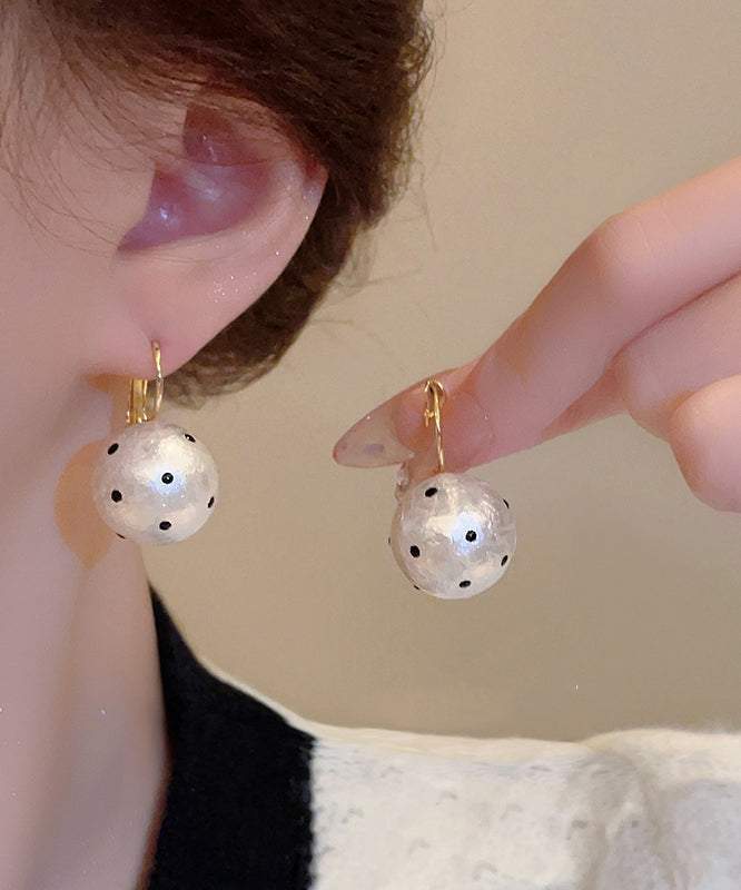 Modern White Copper Alloy Dot Cotton Pearl Hoop Earrings