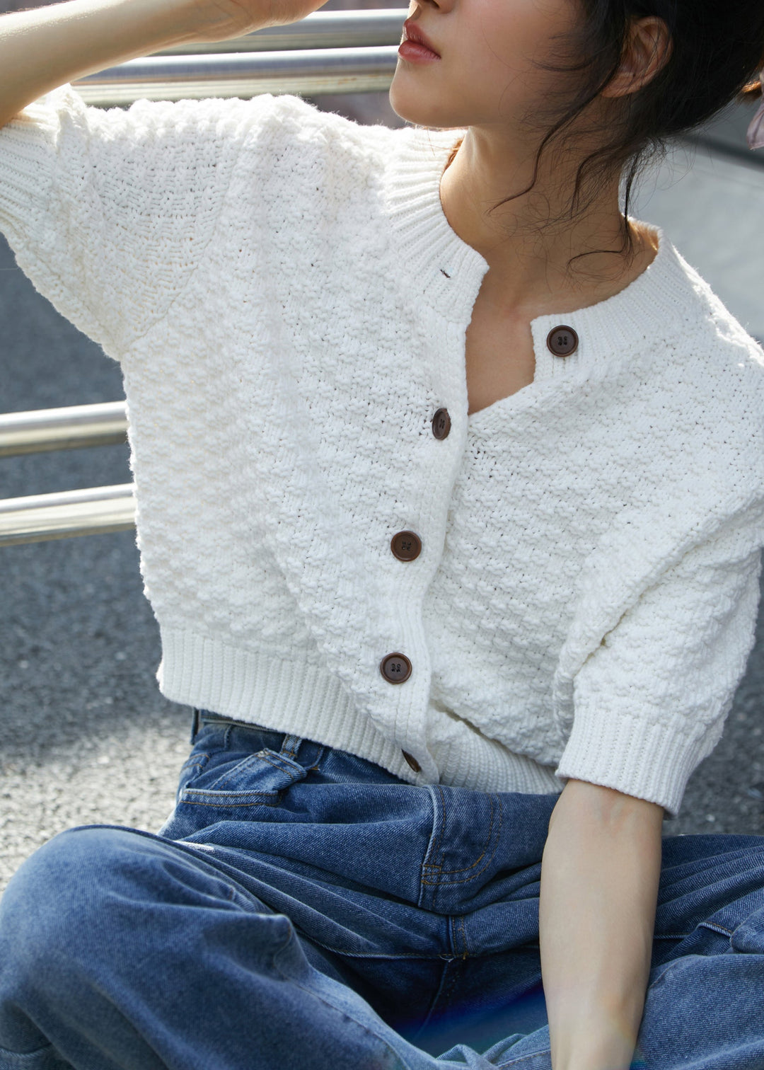 Modern White O Neck Button Knit Top Half Sleeve