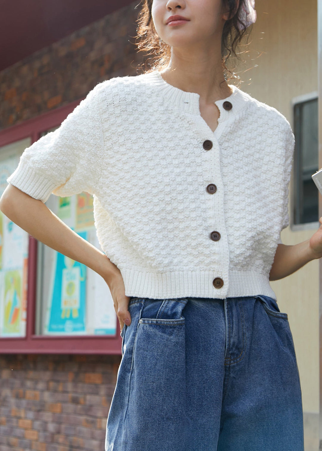 Modern White O Neck Button Knit Top Half Sleeve