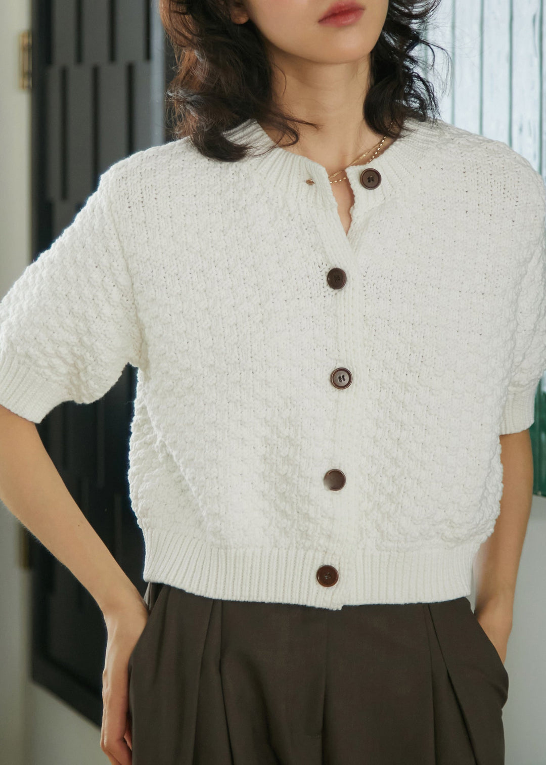 Modern White O Neck Button Knit Top Half Sleeve