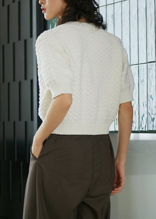 Modern White O Neck Button Knit Top Half Sleeve