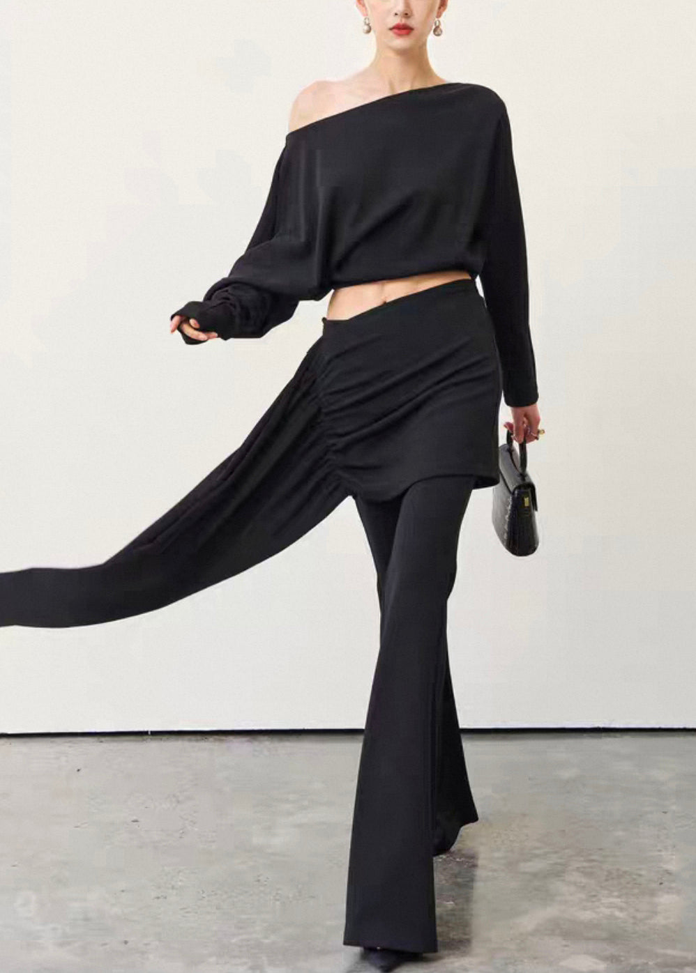 New Black Cold Shoulder T Shirt And Flared Trousers Cotton Two Pieces Set Batwing Sleeve