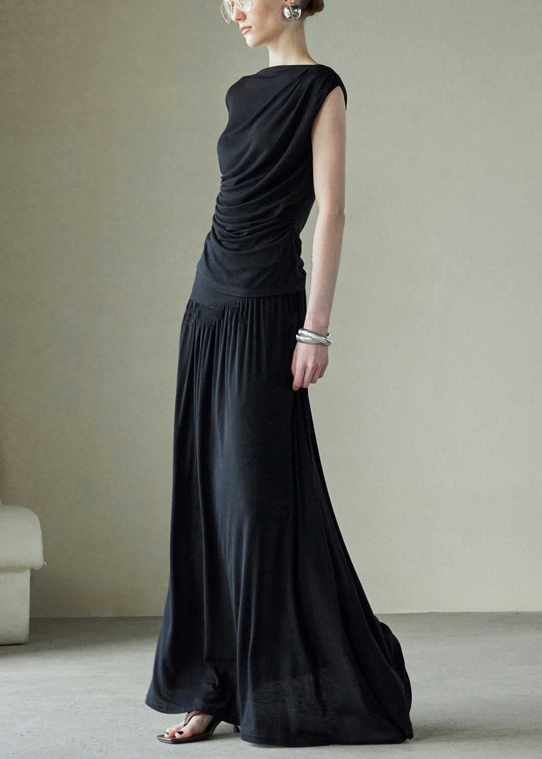 New Black Wrinkled Solid Silk Cotton Two Piece Set Sleeveless