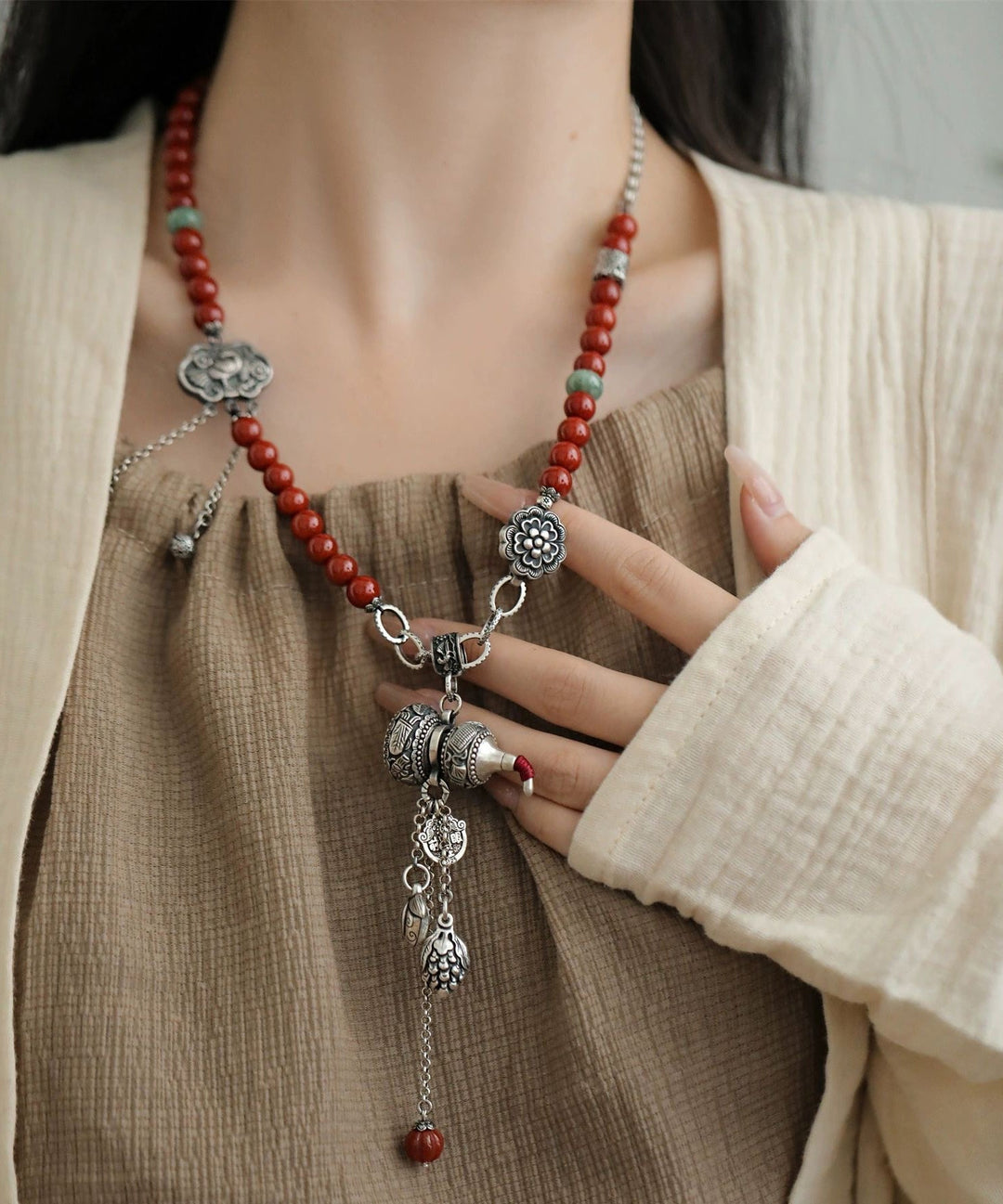 Retro Red Sterling Silver Beading Calabash Ruyi Lock Tassel Pendant Necklace