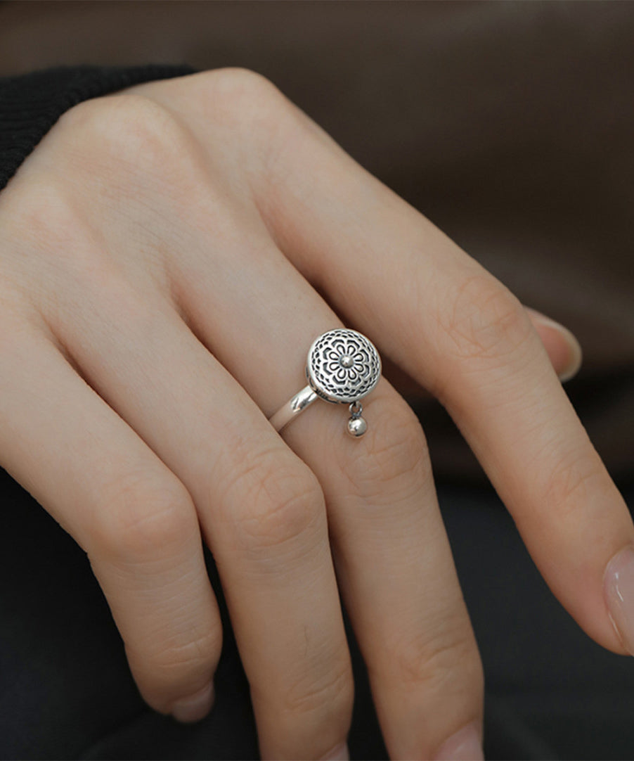 Retro Silk Sterling Silver Lotus Rotatable Rings