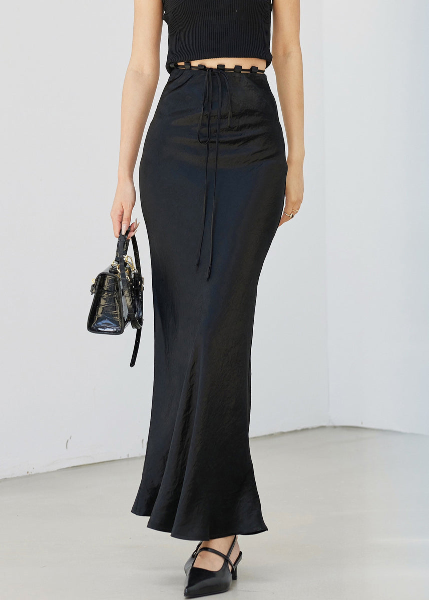 Sophisticated High-Waisted Skirt With Lace Hem Black