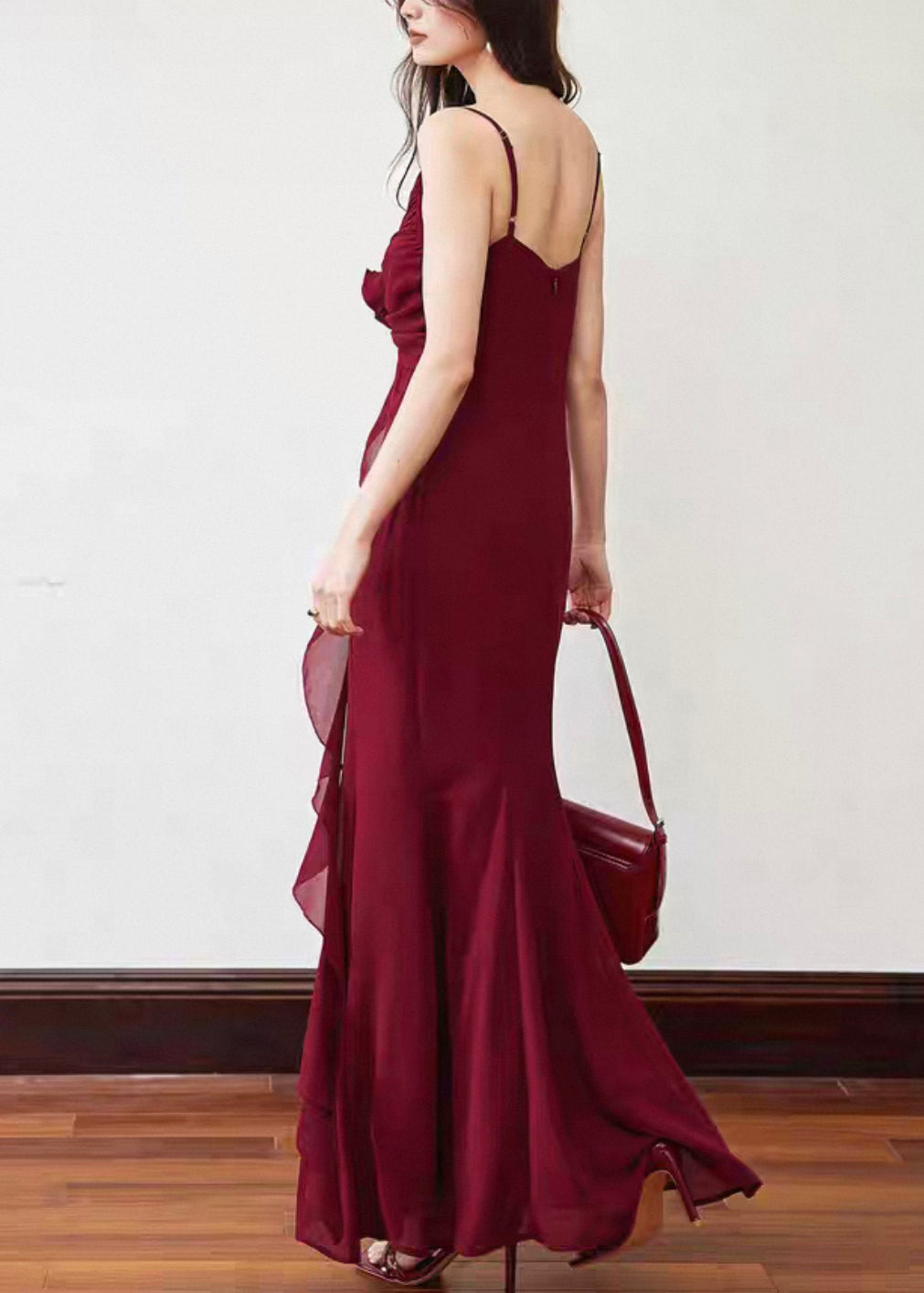 Slim Fit Red V Neck Wrinkled Chiffon Maxi Dresses Sleeveless