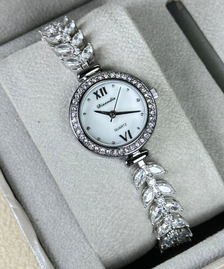 Stylish Silk Stainless Steel Zircon Quartz Movement Waterproof Watches