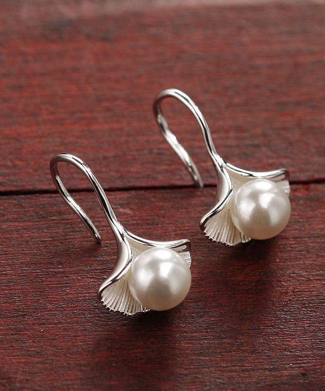 Stylish Silk Sterling Silver Ginkgo Leaves Pearl Stud Earrings