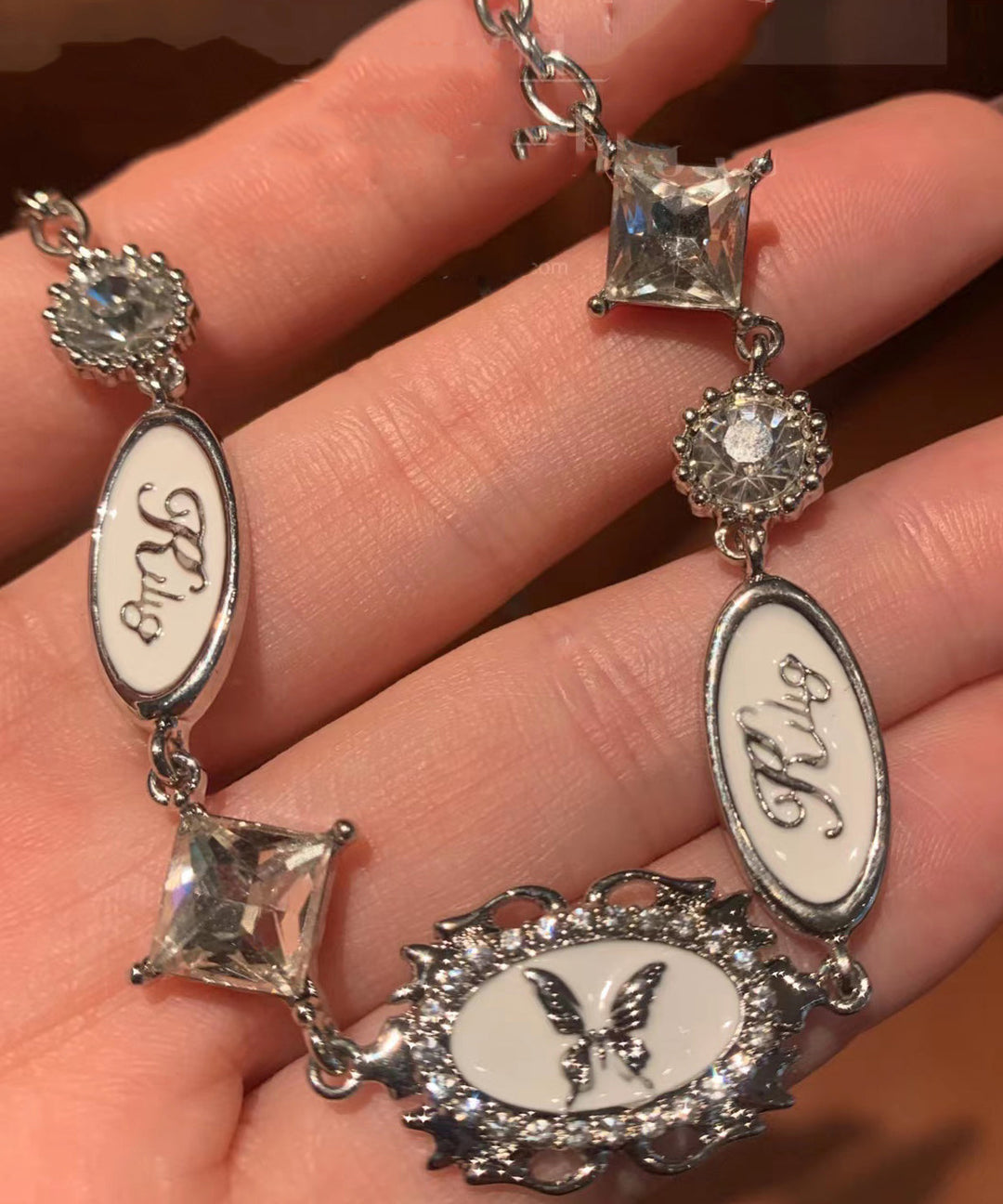 Unique White Alloy Zircon Drip Glaze Butterfly Collar Necklace