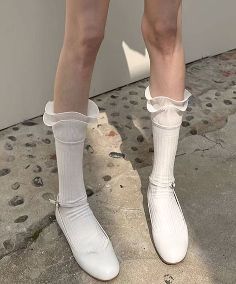 Unique White Ruffles Patchwork Spandex Crew Socks