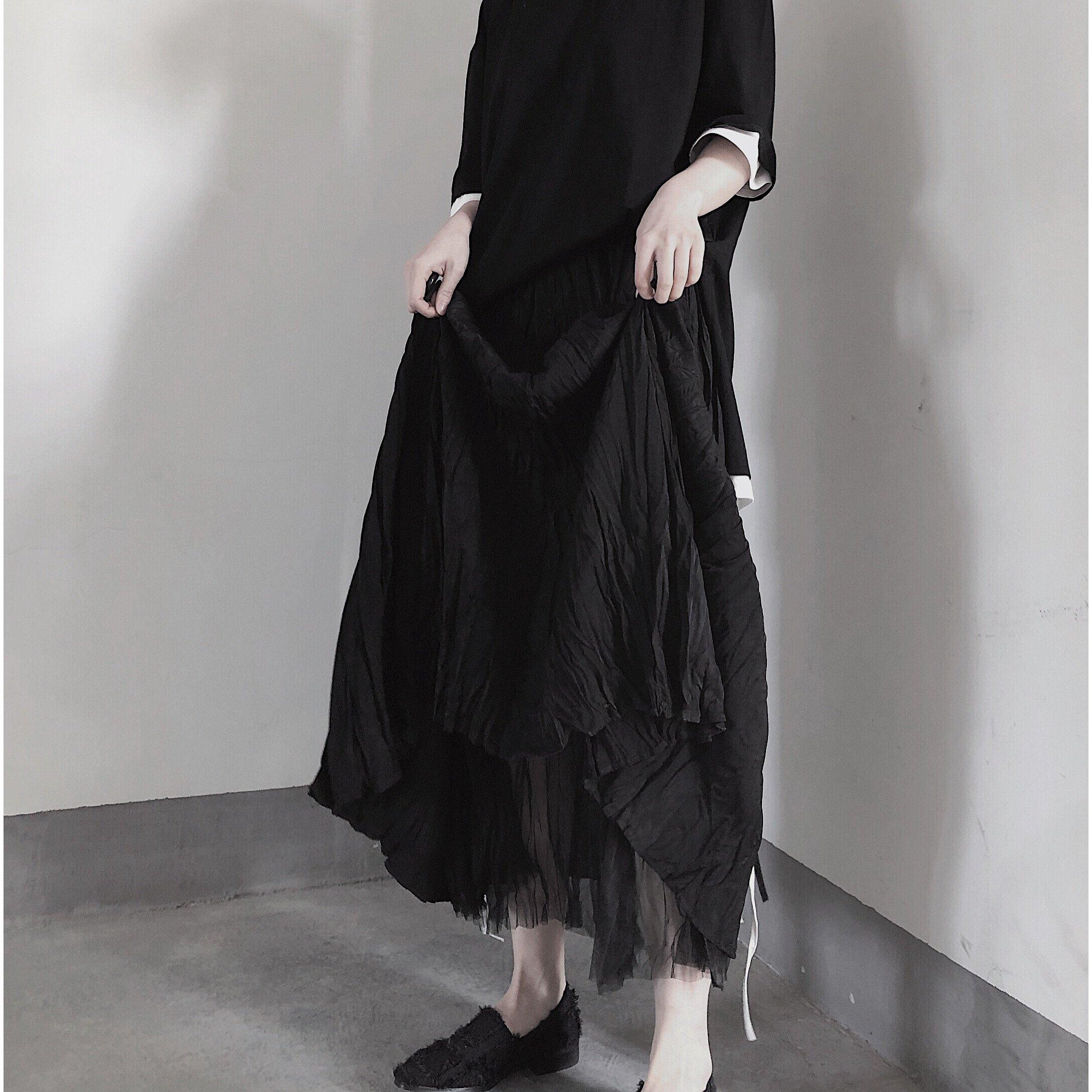 BLACK PLEATED Double Layer Design With Elastic Waist Skirt On Both Sides - Omychic