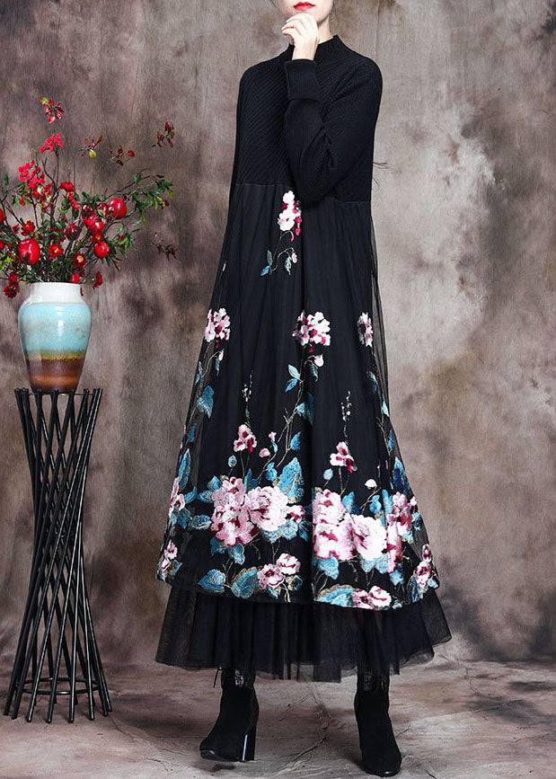 Urbann-Vibe Black Cotton Dress With Lace Patchwork Round Neck For Autumn Women All Day Comfort main image 1