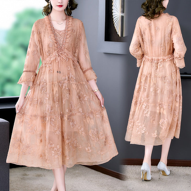 Loose Natural Silk Floral Embroidered Midi Dress