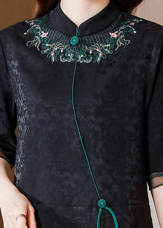Jacquard Black Stand Collar Embroideried Button Silk Velour Top Half Sleeve