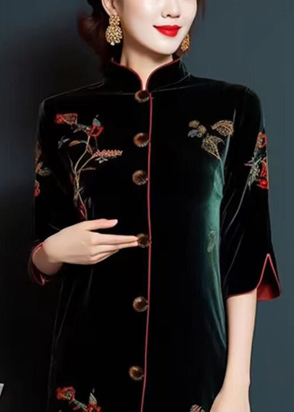 Vintage Blackish Green Embroideried Button Silk Velour Dress Long Sleeve