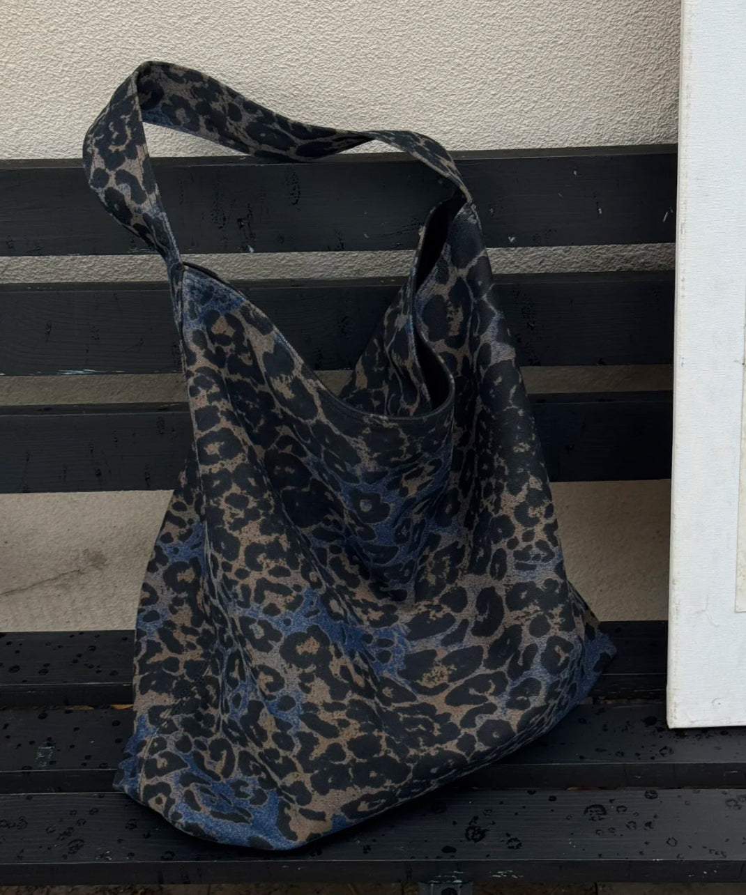 2025 New Leopard Print Large Capacity Shoulder Bag
