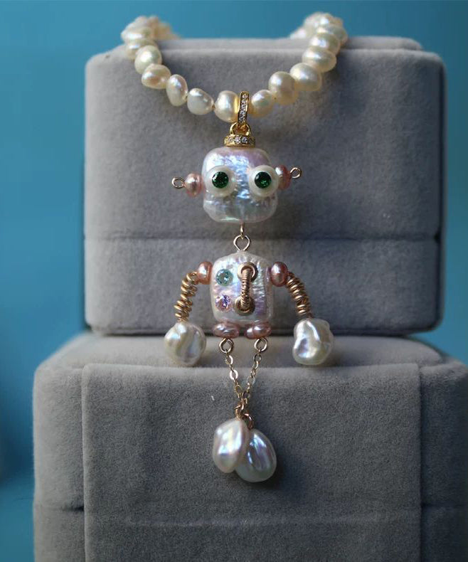 2025 New White Copper Alloy Pearl Robot Pendant Necklace