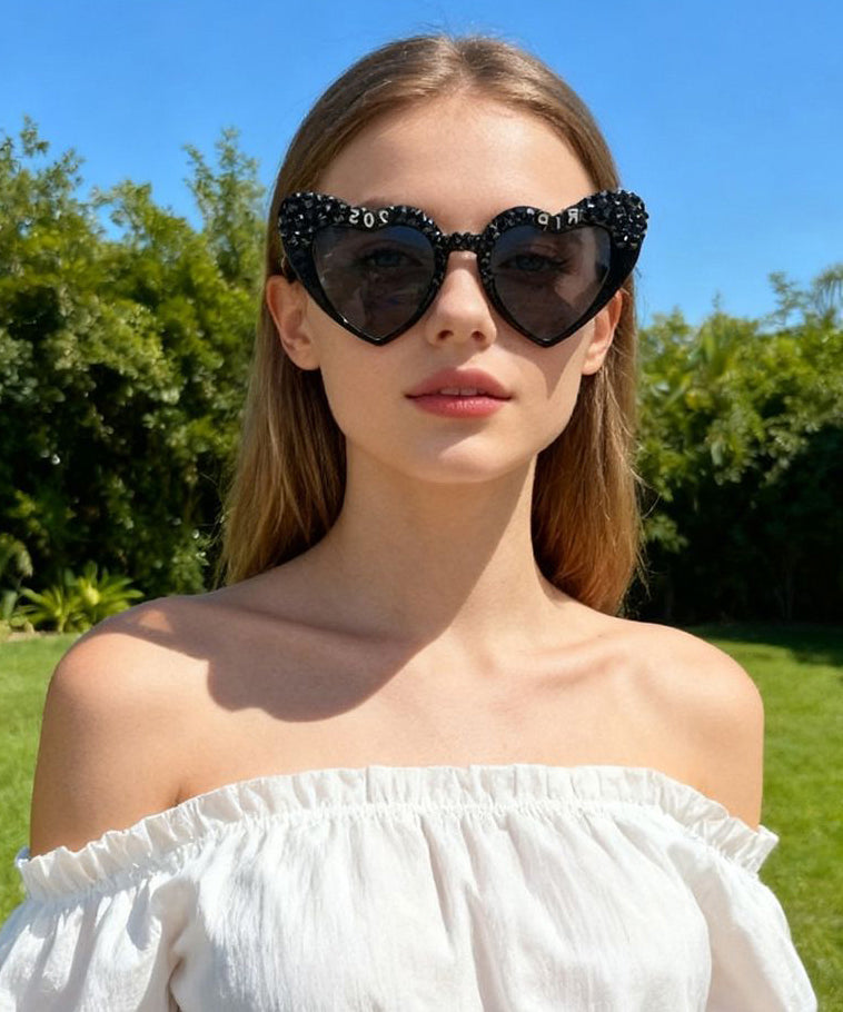2026 New Black Resin Zircon Graphic Love Sunglasses