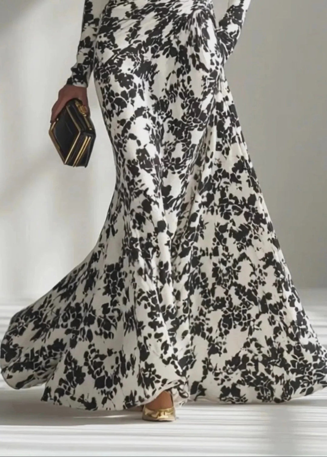2026 New Black White Print Wrinkled Chiffon Robe Dresses Fall