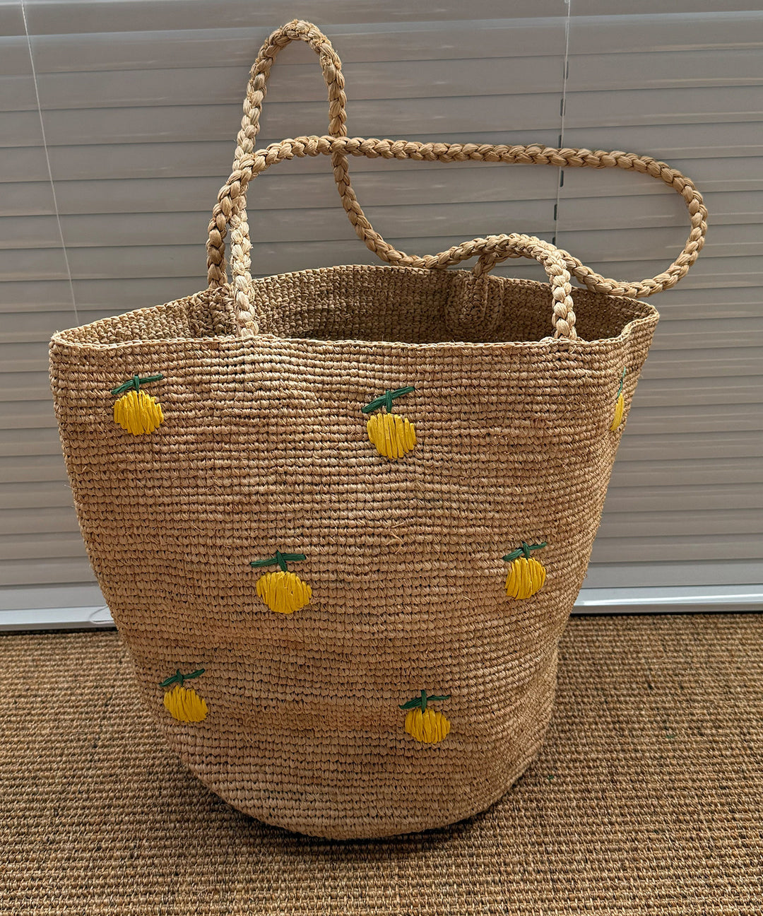 2026 New Hand Woven Lemon Embroidered Tote Bag