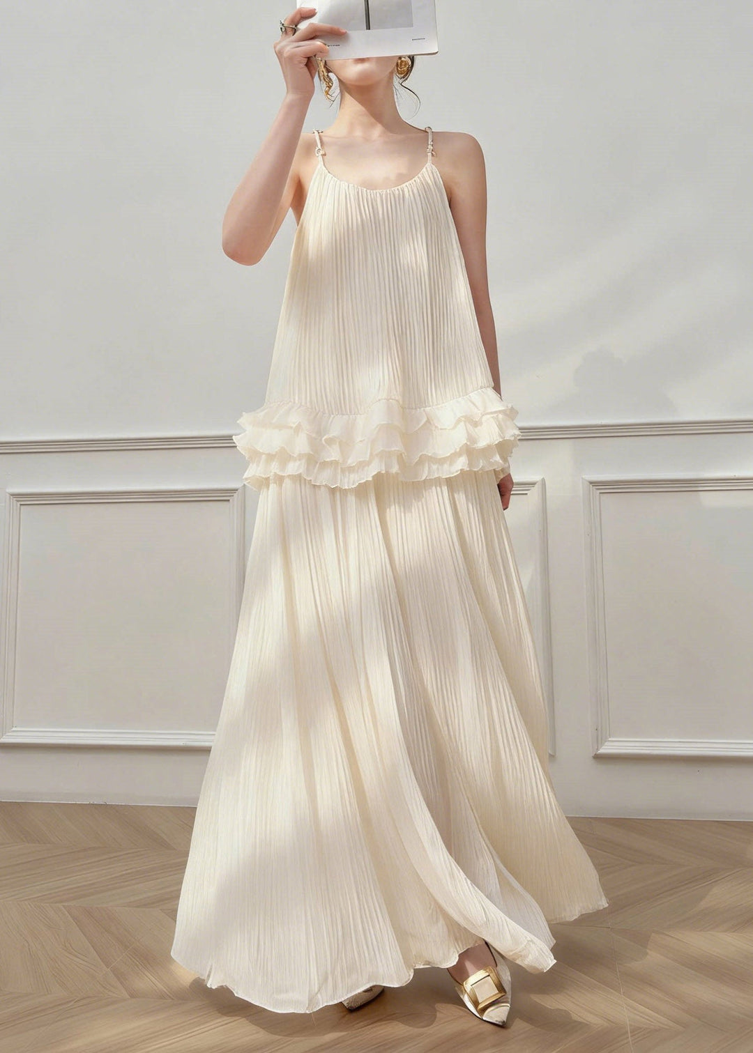 2026 New White O-Neck Vest And Maxi Skirts Two Pieces Set Sleeveless
