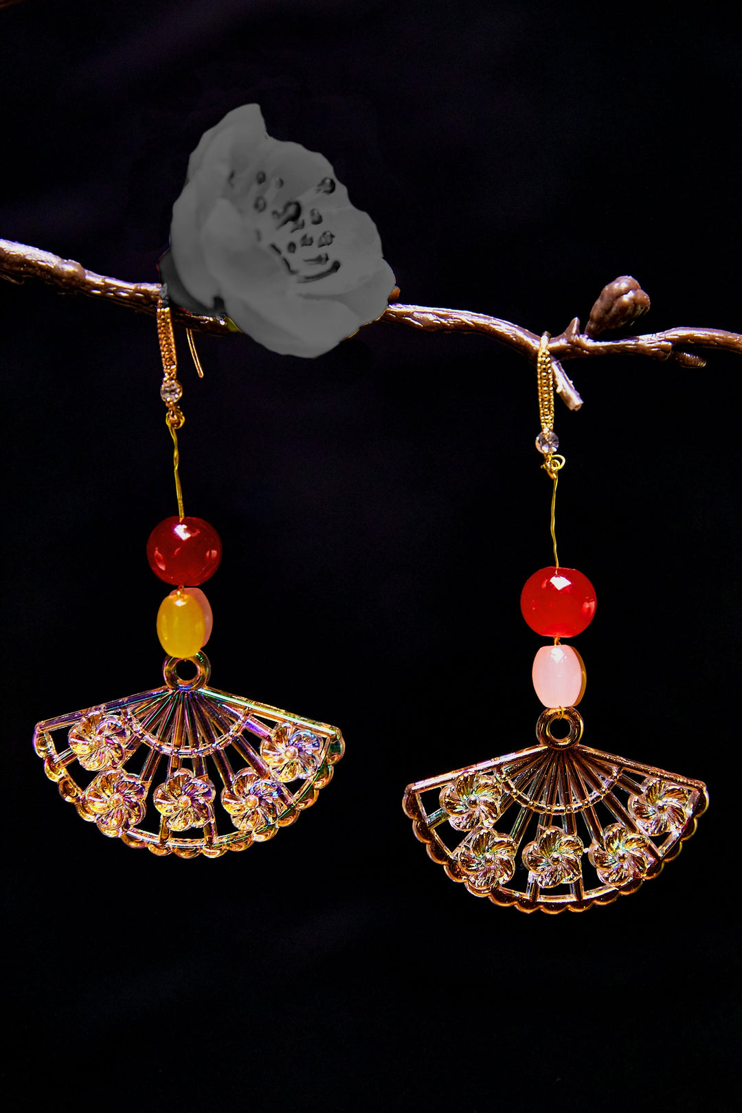 Unique Sector Acrylic Drop Earrings - Omychic