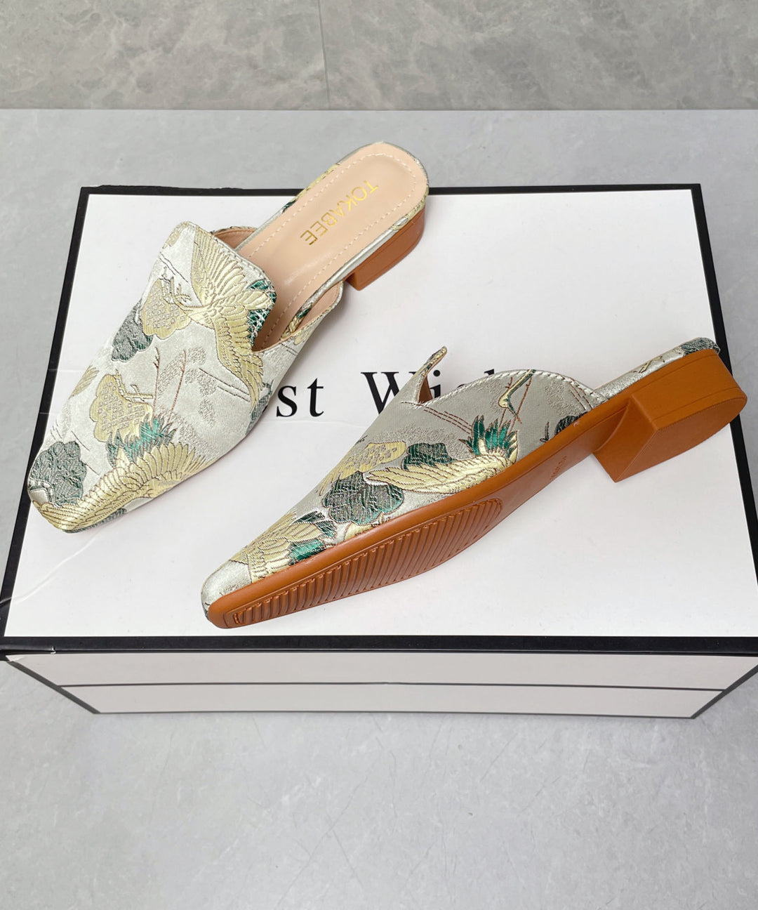 Apricot Satin Embroidered Chinese Style Splicing Slide Sandals