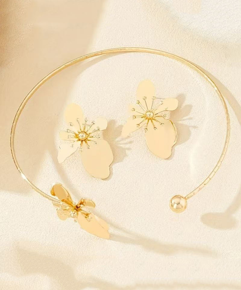 Art Gold Copper Alloy Floral Stud Earrings And Choker Two-Piece Set