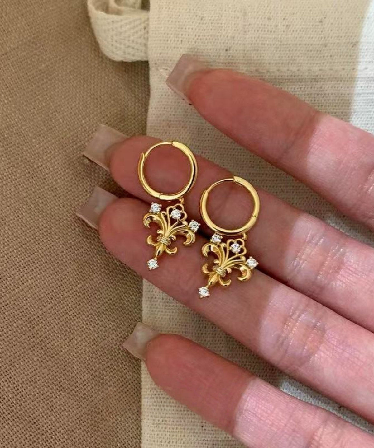 Art Gold Overgild Zircon Iris Hoop Earrings - Omychic