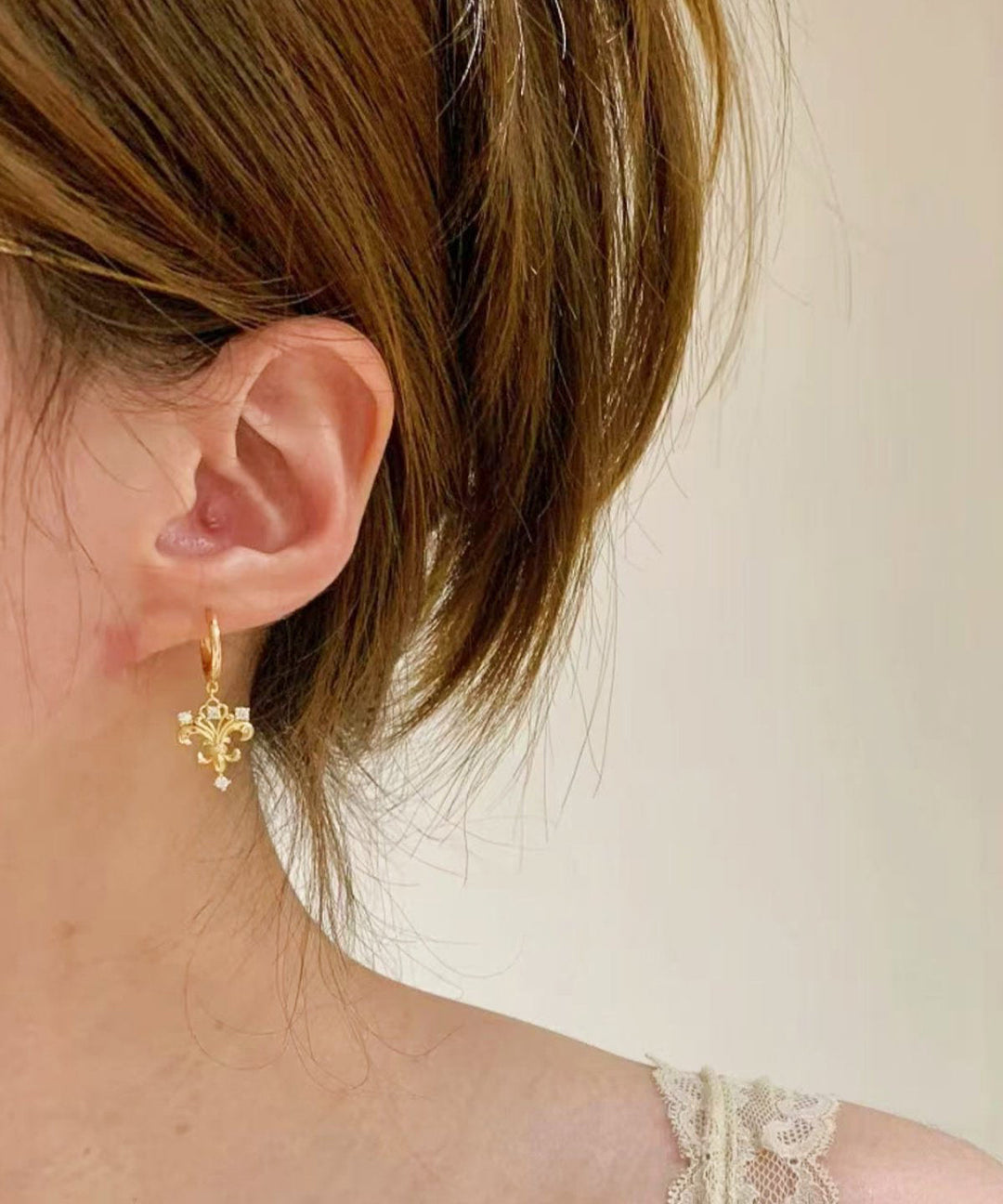 Art Gold Overgild Zircon Iris Hoop Earrings - Omychic