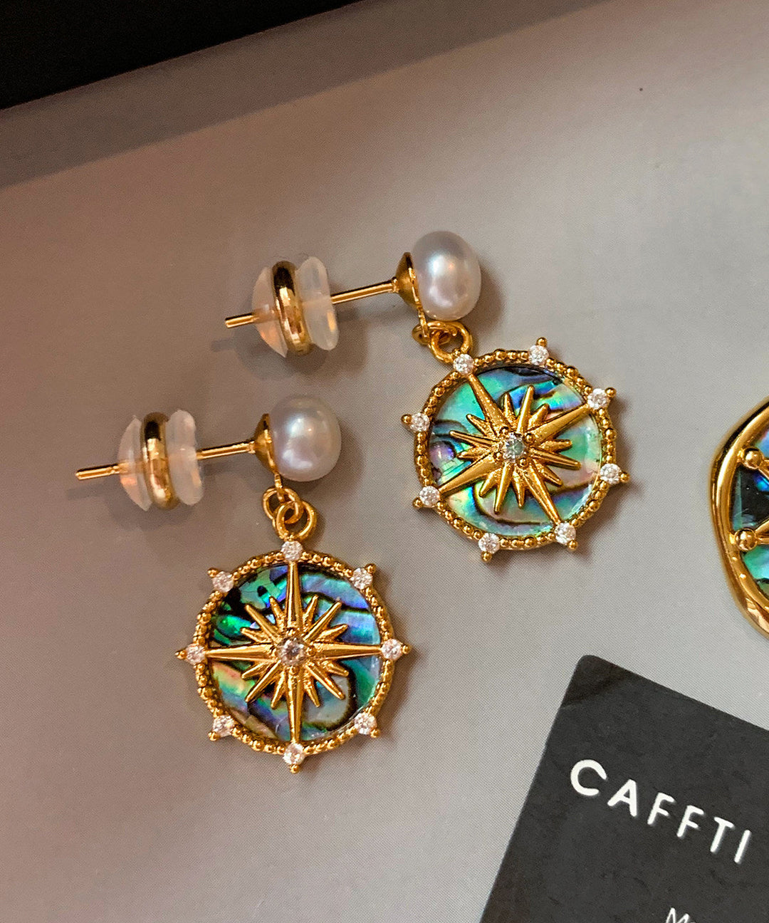 Art Gradient Blue Zircon Fine Pearl Drop Earrings - Omychic